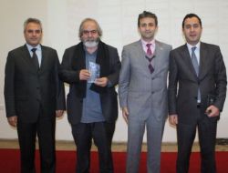 2012 Yılı Ekonomi Beklentileri Masaya Yatırıldı