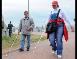 Görme Engellilere Beyaz Baston Eğitimi Verildi