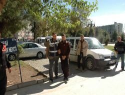 Eşini Pompalı Tüfekle Öldürdüğü İddia Edilen Zanlı Yakalandı