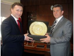 Makedonya Başbakanı, Kayserili Yatırımcılarla Birebir İş Görüşmesi Yaptı