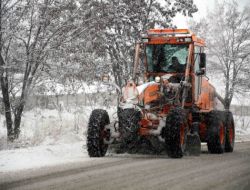 Samsun'da Kar Yağışı Sonrası 491 Köy Yolu Ulaşıma Kapandı