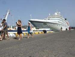 Kruvaziyer Limanı Olmayan Fethiye, 2011’de 2 Bin 500 Kişiyi Ağırladı