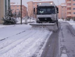 Sakarya'da Karla Mücadelede 2 Bin 400 Ton Tuz Kullanıldı