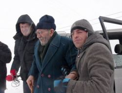 Kar Yolları Kapattı, Diyalize Girecek Hastalar Yolda Mahsur Kaldı