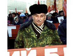 Stalin’in Torunu Dedesini Katliam Yapmakla Suçlayan Duma’yı Mahkemeye Verdi