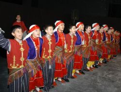 Mamak Belediyesi Halk Oyunları Ekibi Yarışmalarda İddialı