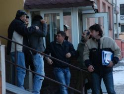 Yoksul Ve Kimsesizleri Kullanarak 10 Kişiyi Dolandırdılar