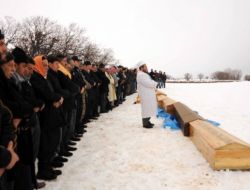 Yangın Faciasında Can Veren 7 Kişi Toprağa Verildi