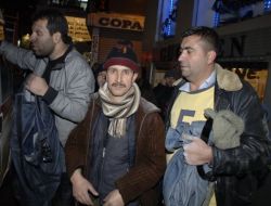 Gedikpaşa’da Çıkan Yangında 7 Kişi Dumandan Etkilendi