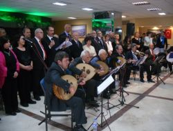 Ankaralı Yaşlılar, İkinci Baharlarını Müzikle Şenlendiriyor