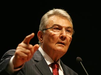 BAYKAL'ı donduran diyalog