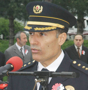 Akyürek'e Sürpriz Terfi