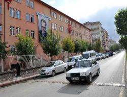 Okul Önlerine Yerleştirilen Hız Kesicilerle Kazaların Önüne Geçilecek