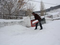 Kars'ta 208 Köy Yolu Ulaşıma Kapalı