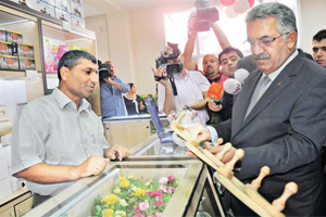 DEVLET, tezgahtar alacak!