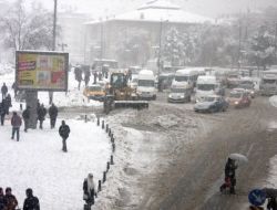 Belediyeden Aşırı Soğuk Ve Buzlanma Uyarısı