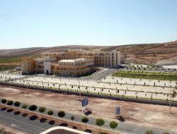 Midyatlılar Yeni Hastanenin Hizmete Girmesini İstiyor