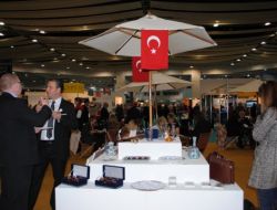 Türkiye’nin Ev Sahipliğinde Londra Turizm Fuarı Açıldı