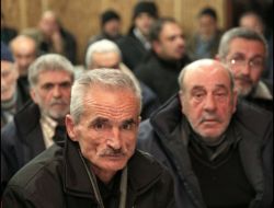 Kimsesizleri Soğuktan Barınma Evleri Kurtardıyetişti