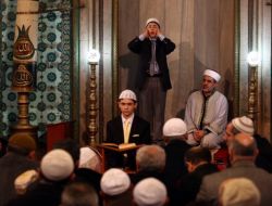 Üsküdar Valide-i Atik Caminde De Mevild-i Şerif