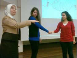 Üniversite Öğrencilerine Beden Dili Eğitimi Verildi