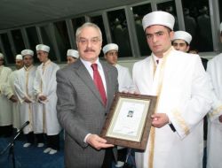 Hafızlar İcazet Töreni İle Belgelerini Aldı