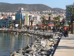 Kuşadası’nda Kar Gitti, Bahar Geldi