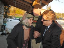 Kaymakam Bulgurlu, İhtiyaç Sahiplerini Yerinde Ziyaret Ediyor