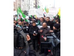 Suriye Konsolosluğu Önünde Esed Protestosu
