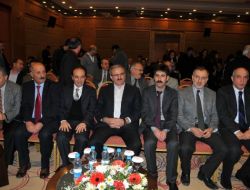 Van'ın Yerel Yöneticileri Deprem Çalıştayında Birlik Mesajı Verdi