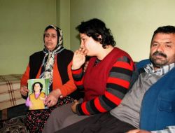 Engelli Kızının Tedavisi İçin Yardım Bekliyor