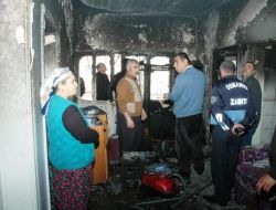 Elektrik Kontağından Çıkan Yangın Evi Kül Etti