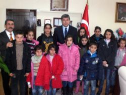 Eğitim Gönüllüsü Ev Hanımları 13 Çocuğu Okula Kazandırdı