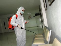 Bingöl Belediye Binası Domuz Gribine Karşı Dezenfekte Edildi