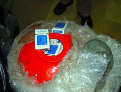 Sigaraları Su Basınç Tankına Gizlemişler