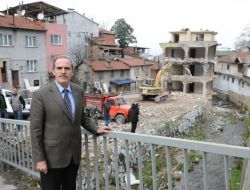 Dere Yatağındaki Evlerin Yıkımı İçin 6 Milyon Lira Harcandı