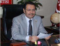 Sp İl Başkanı Sakartepe: İzmir Büyükşehir Kaldırım Belediyeciliği Yapıyor