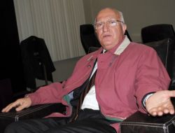 Acar: Kent'in Türk Sinema Ve Tiyatrosuna Yaptığı Katkılar Unutulmayacak