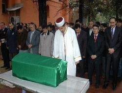 Zonguldaklı Öğretmen, Ölen Oğlunu Hizmet Yaptığı Tunceli'de Toprağa Verdi