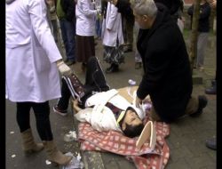 Spor Otomobil İle Minibüs Çarpıştı: 6 Yaralı