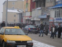 Hakkari'de İki Aşiret Birbirine Girdi