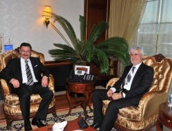 Kerkük Belediye Başkanını ağırladı!