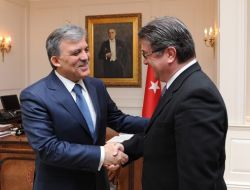 Cumhurbaşkanı Gül, Prof. Dr. Sarıçiftçi’yi Kabul Etti