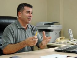 M.ü. Enfeksiyon Hastalıkları Anabilim Dalı Başkanı Kaya: Domuz Gribi Medyanın Çok Hoşuna Gidiyor, Böylece Gündemi Değiştirebiliyorlar
