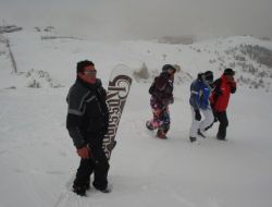 Uludağ’da Kaybolan 5 Kişiyi Jandarma Kurtardı