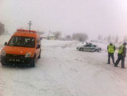 Ağrı-Van Karayolu Ulaşıma Kapandı