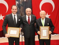 Vali Yüksel, Turhan Dökmeci İlköğretim Okulu'nun Açılışını Yaptı