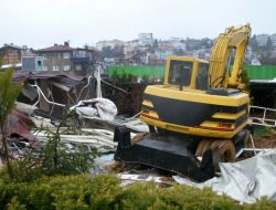 SARIYER'DE KAFE YIKIMI