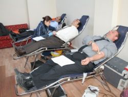 TEDAŞ PERSONELİ KAN BAĞIŞLADI