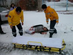 Çanakkale’de Kar Üzerinde Yaralı Bir Kadın Bulundu